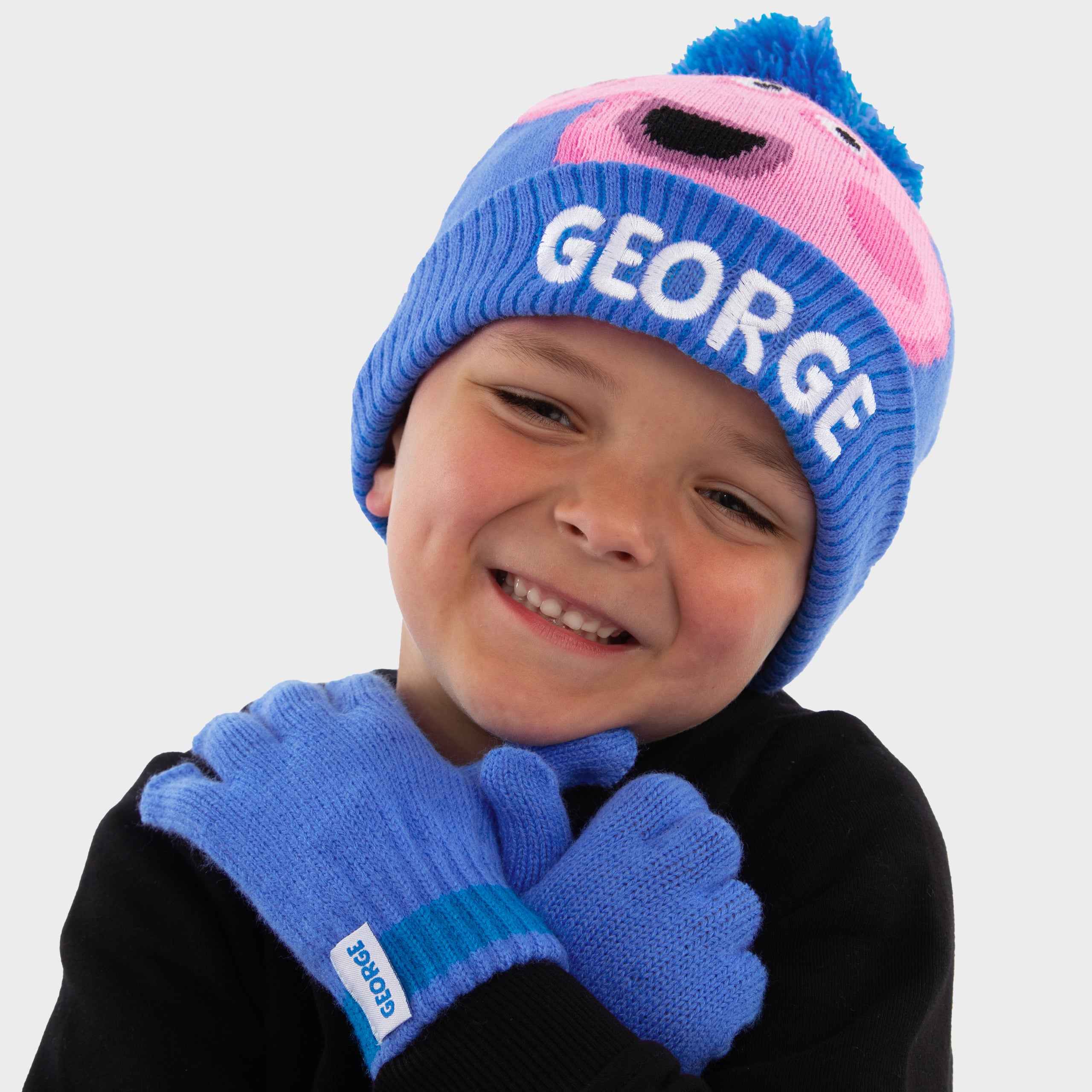 George Pig Winter Hat And Gloves Set - Image 3