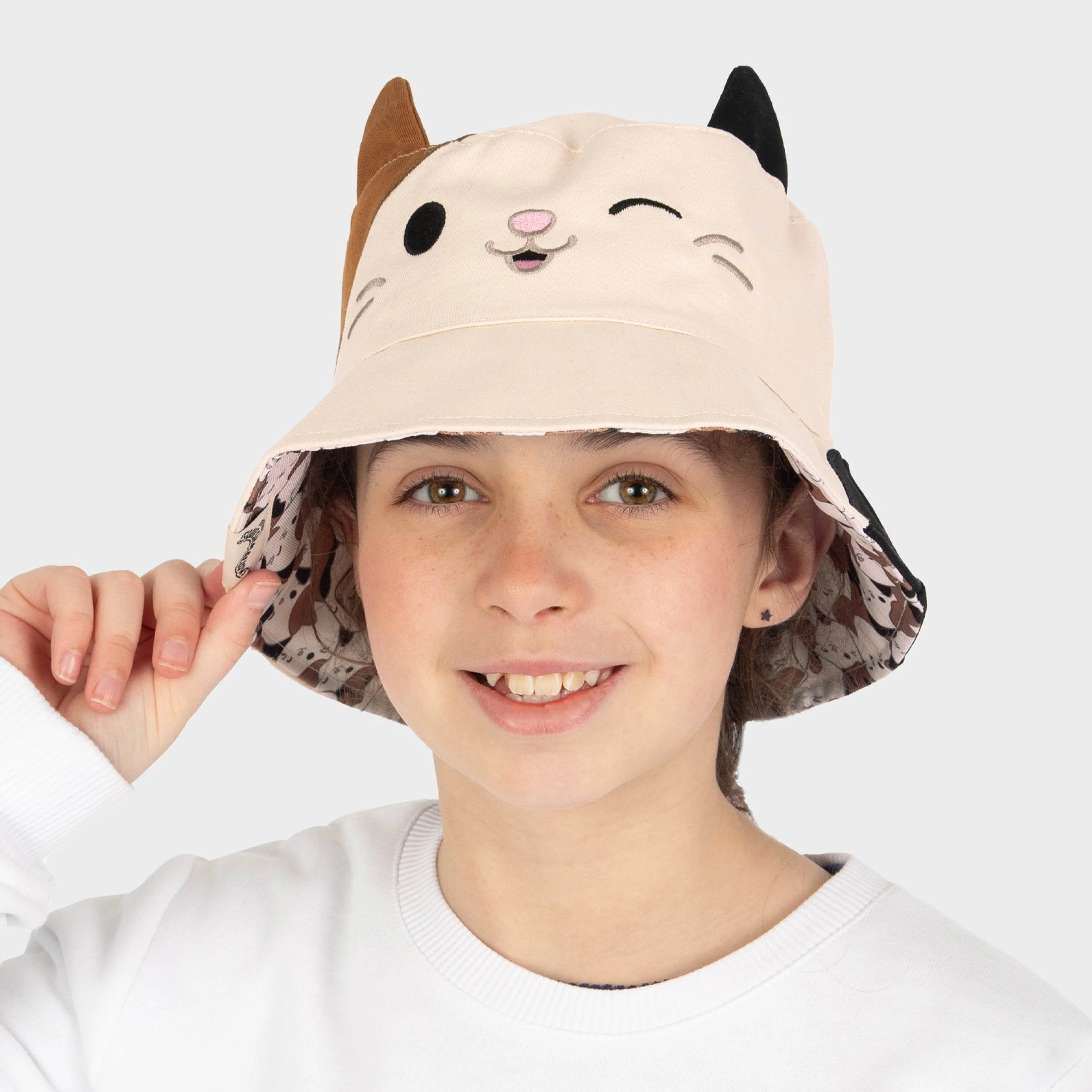 Squishmallows Reversible Bucket Hat - Image 7
